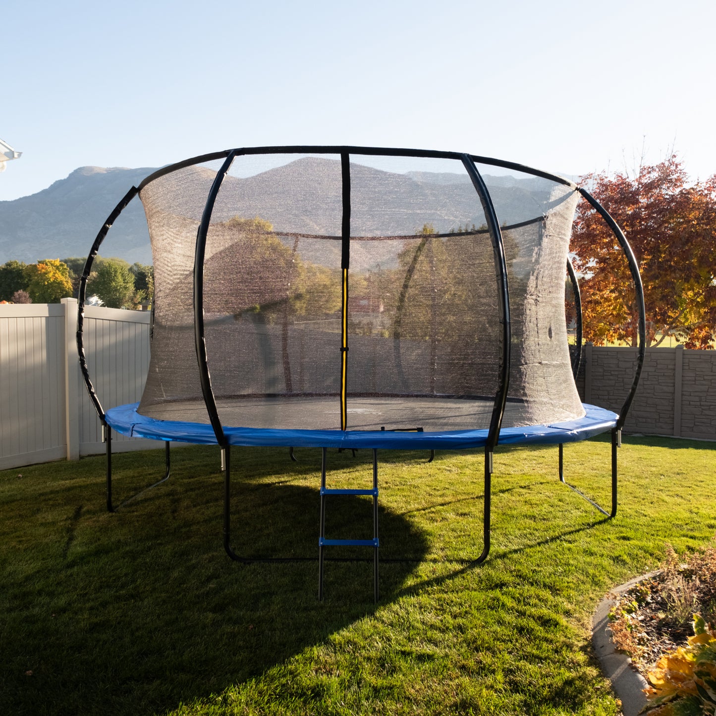 12' Trampoline Round With Safety Net JumpYeti