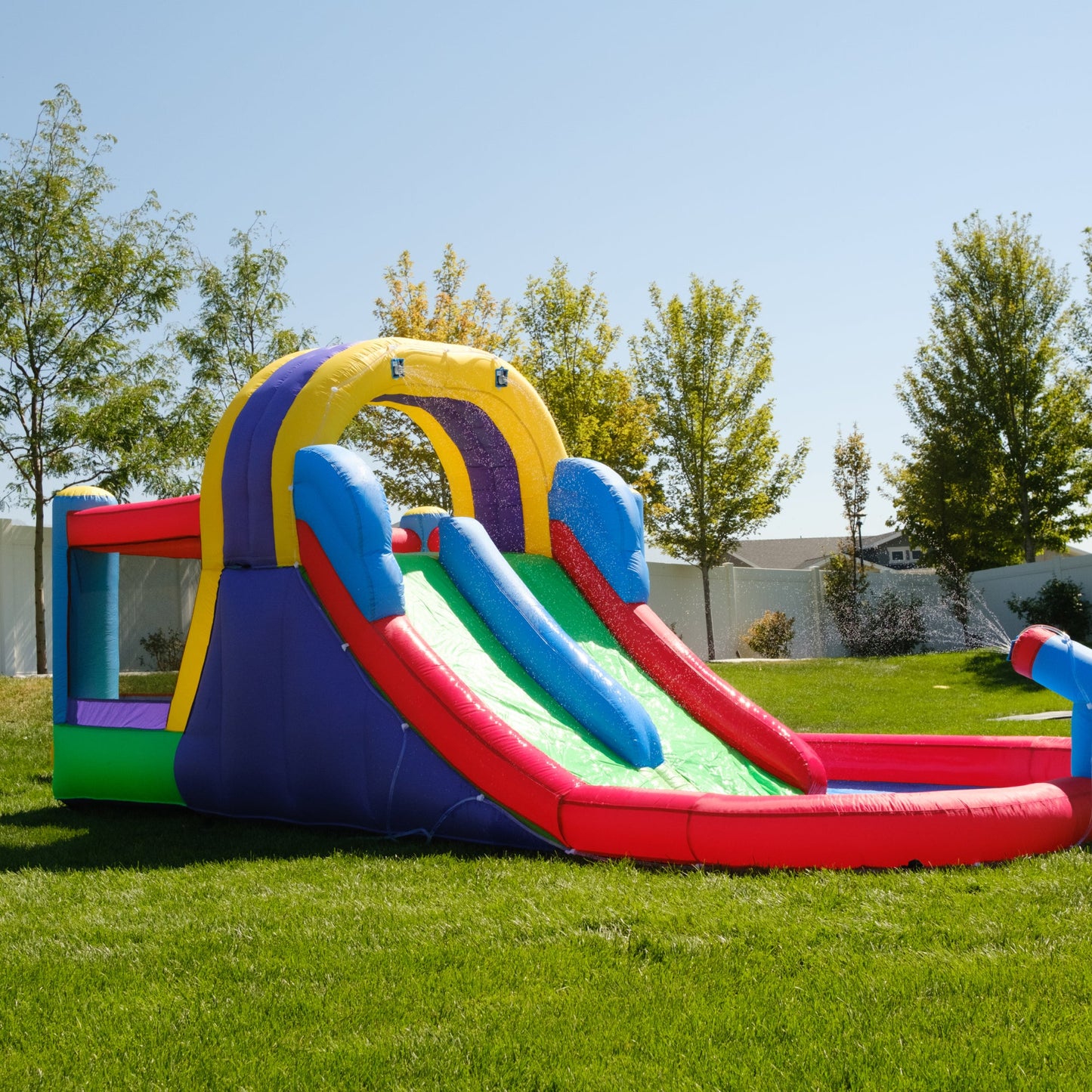 Royal Wave Bounce House