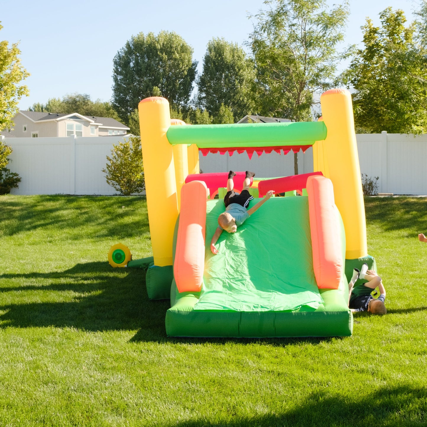 Royal Palace Bounce House with Obstacle Course